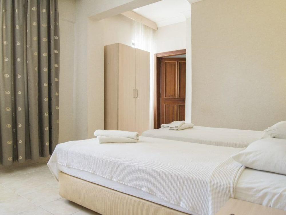 Oz-Can Hotel Турунч Екстериор снимка