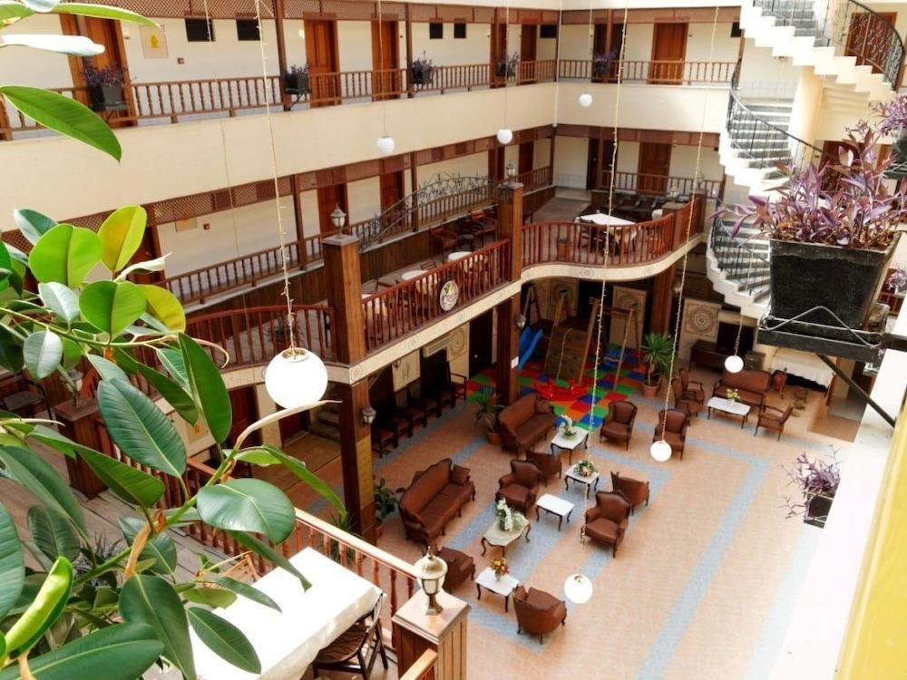Oz-Can Hotel Турунч Екстериор снимка