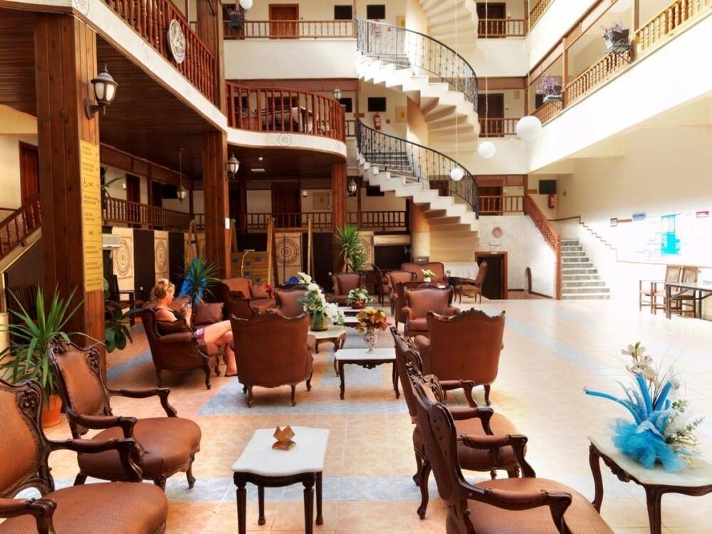 Oz-Can Hotel Турунч Екстериор снимка