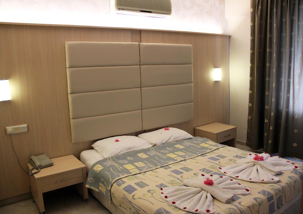 Oz-Can Hotel Турунч Екстериор снимка