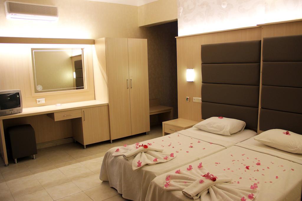 Oz-Can Hotel Турунч Екстериор снимка